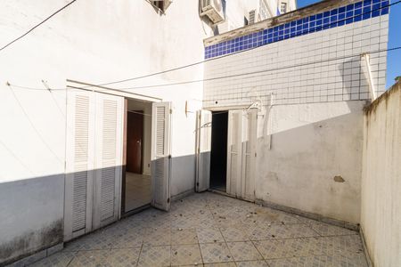 Apartamento para alugar com 120m², 2 quartos e 1 vaga Apartamento para alugar com 120m², 2 quartos e 1 vagaQuintal