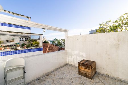 Varanda de apartamento para alugar com 2 quartos, 120m² em Partenon, Porto Alegre