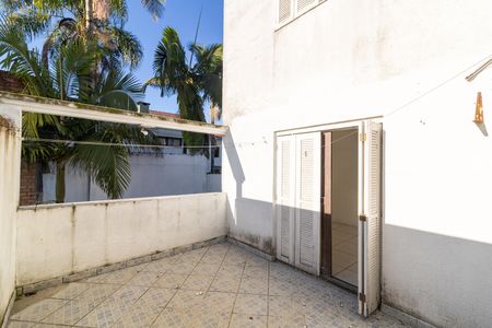 Quintal de apartamento para alugar com 2 quartos, 120m² em Partenon, Porto Alegre