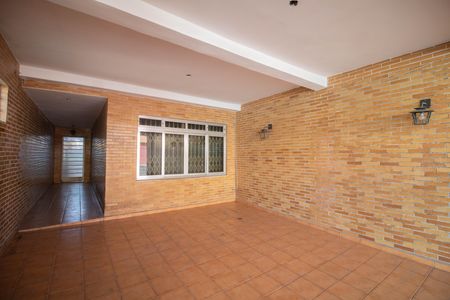 GARAGEM de casa para alugar com 4 quartos, 178m² em Jardim Primavera, São Paulo