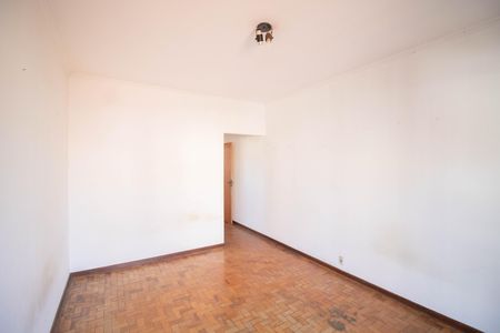 Casa à venda com 211m², 4 quartos e 2 vagas Casa à venda com 211m², 4 quartos e 2 vagasSuíte