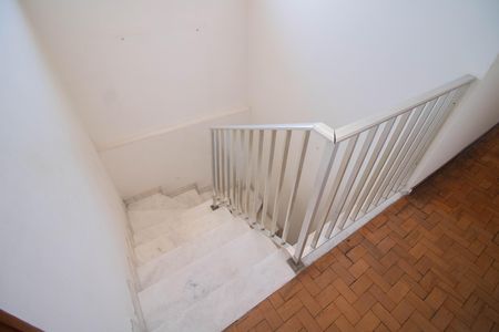 CORREDOR de casa para alugar com 4 quartos, 178m² em Jardim Primavera, São Paulo