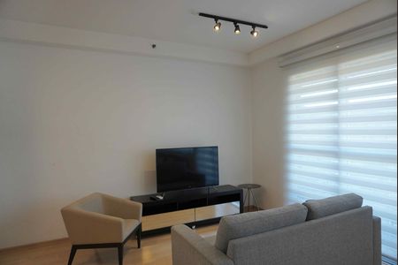 Sala de Estar de apartamento à venda com 1 quarto, 58m² em Centro de Apoio I (alphaville), Santana de Parnaíba