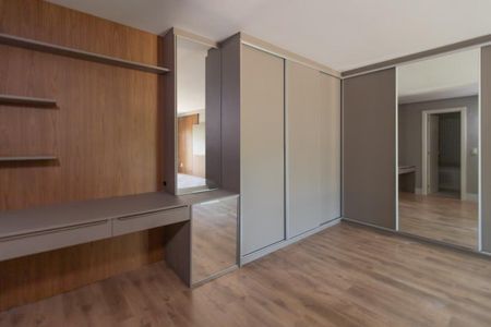 Apartamento para alugar com 180m², 3 quartos e 2 vagasQuarto