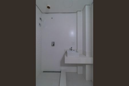 Apartamento para alugar com 180m², 3 quartos e 2 vagasBanheiro social