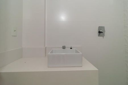 Apartamento para alugar com 180m², 3 quartos e 2 vagasBanheiro social