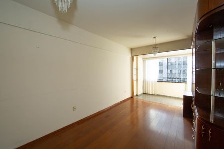 Apartamento à venda com 95m², 3 quartos e 2 vagasSALA