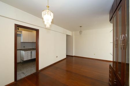 Apartamento à venda com 95m², 3 quartos e 2 vagasSALA