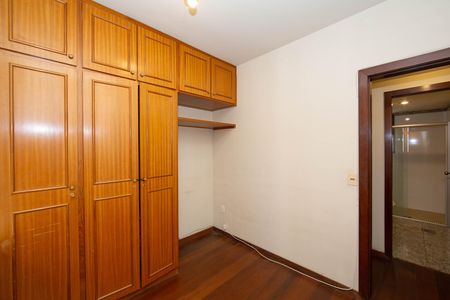 Apartamento à venda com 95m², 3 quartos e 2 vagasQUARTO2