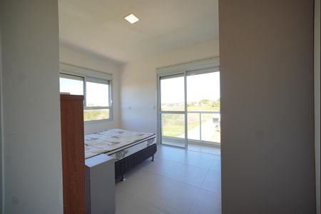 Suíte de apartamento para alugar com 2 quartos, 69m² em Rio Tavares, Florianópolis