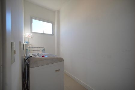 Apartamento para alugar com 69m², 2 quartos e 1 vagaÁrea de Serviço