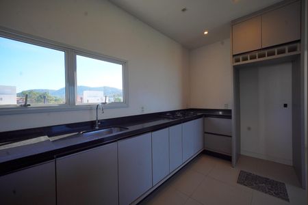 Apartamento para alugar com 69m², 2 quartos e 1 vagaCozinha