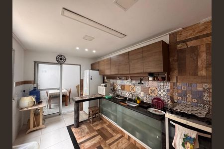 Casa de condomínio para alugar com 270m², 3 quartos e 3 vagas Casa de condomínio para alugar com 270m², 3 quartos e 3 vagasCozinha