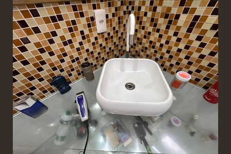 Casa de condomínio para alugar com 270m², 3 quartos e 3 vagas Casa de condomínio para alugar com 270m², 3 quartos e 3 vagasSuíte 1 (Master) - Banheiro