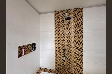 Casa de condomínio para alugar com 270m², 3 quartos e 3 vagas Casa de condomínio para alugar com 270m², 3 quartos e 3 vagasSuíte 1 (Master) - Banheiro