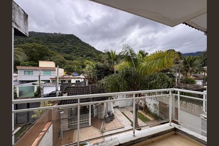 Casa de condomínio para alugar com 270m², 3 quartos e 3 vagas Casa de condomínio para alugar com 270m², 3 quartos e 3 vagasVaranda