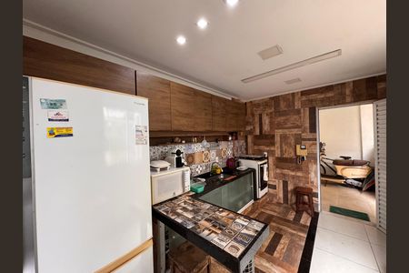 Casa de condomínio para alugar com 270m², 3 quartos e 3 vagas Casa de condomínio para alugar com 270m², 3 quartos e 3 vagasCozinha