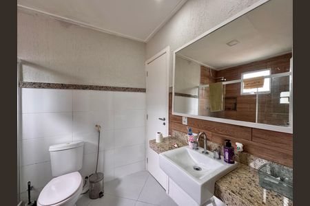 Casa de condomínio para alugar com 270m², 3 quartos e 3 vagas Casa de condomínio para alugar com 270m², 3 quartos e 3 vagasBanheiro Suítes Canadenses