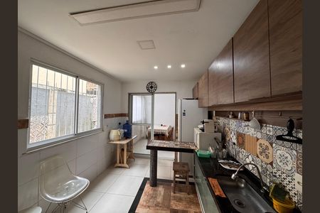 Casa de condomínio para alugar com 270m², 3 quartos e 3 vagas Casa de condomínio para alugar com 270m², 3 quartos e 3 vagasCozinha