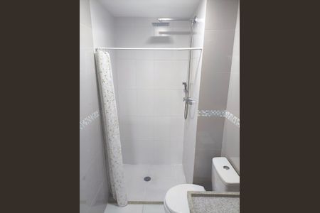 Banheiro de kitnet/studio para alugar com 1 quarto, 25m² em Tatuapé, São Paulo