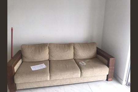 Apartamento à venda com 82m², 1 quarto e 1 vaga Apartamento à venda com 82m², 1 quarto e 1 vagaSala