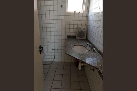 Apartamento à venda com 82m², 1 quarto e 1 vaga Apartamento à venda com 82m², 1 quarto e 1 vagaBanheiro