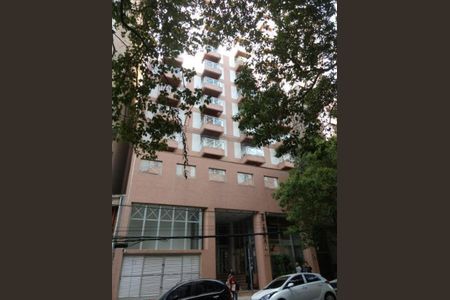 Apartamento à venda com 82m², 1 quarto e 1 vaga Apartamento à venda com 82m², 1 quarto e 1 vagaFachada