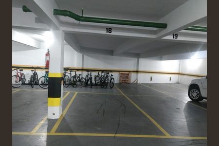 Apartamento à venda com 82m², 1 quarto e 1 vaga Apartamento à venda com 82m², 1 quarto e 1 vagaGaragem