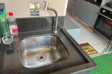 Studio para alugar com 64m², 1 quarto e 2 vagas Studio para alugar com 64m², 1 quarto e 2 vagasÁrea de Serviço