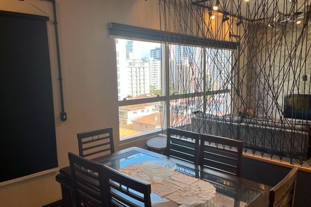 Sala de kitnet/studio para alugar com 1 quarto, 64m² em Embaré, Santos