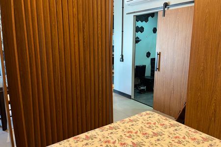 Quarto de kitnet/studio para alugar com 1 quarto, 64m² em Embaré, Santos
