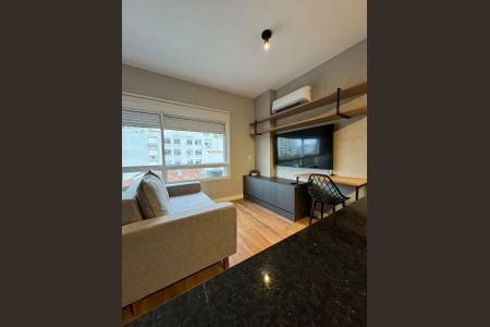 Apartamento para alugar com 30m², 1 quarto e 1 vaga Apartamento para alugar com 30m², 1 quarto e 1 vagaSala / Quarto