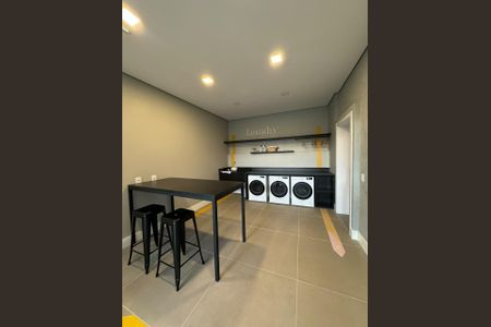 Apartamento para alugar com 30m², 1 quarto e 1 vaga Apartamento para alugar com 30m², 1 quarto e 1 vagaLavanderia