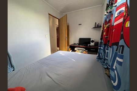 Casa à venda com 225m², 6 quartos e 4 vagas Casa à venda com 225m², 6 quartos e 4 vagasQuarto 3 anexo 2