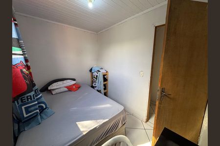 Casa à venda com 225m², 6 quartos e 4 vagas Casa à venda com 225m², 6 quartos e 4 vagasQuarto 3 anexo 2