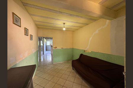 Casa à venda com 225m², 6 quartos e 4 vagas Casa à venda com 225m², 6 quartos e 4 vagasCasa 1 - Sala