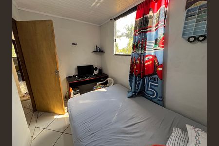 Casa à venda com 225m², 6 quartos e 4 vagas Casa à venda com 225m², 6 quartos e 4 vagasQuarto 3 anexo 2