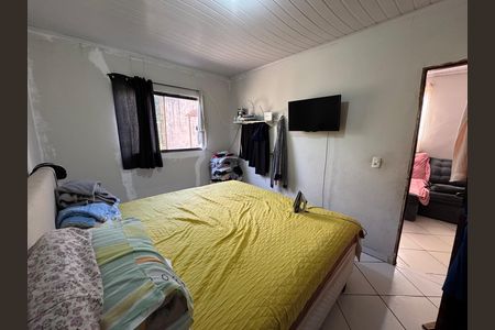Casa à venda com 225m², 6 quartos e 4 vagas Casa à venda com 225m², 6 quartos e 4 vagasQuarto 1 anexo 2