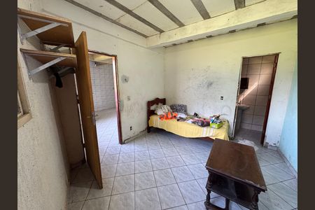 Casa à venda com 225m², 6 quartos e 4 vagas Casa à venda com 225m², 6 quartos e 4 vagasSuíte anexo 1