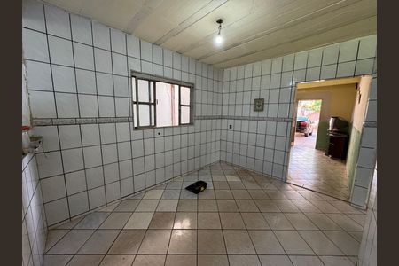 Casa à venda com 225m², 6 quartos e 4 vagas Casa à venda com 225m², 6 quartos e 4 vagasCasa 1 - Sala