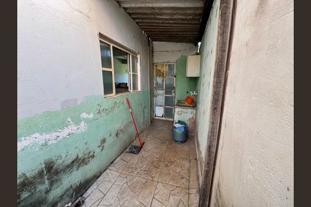 Casa à venda com 225m², 6 quartos e 4 vagas Casa à venda com 225m², 6 quartos e 4 vagasÁrea de serviço anexo 1
