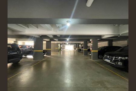 Apartamento para alugar com 60m², 2 quartos e 2 vagas