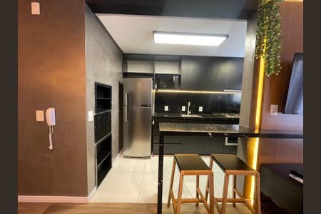 Apartamento para alugar com 60m², 2 quartos e 2 vagas