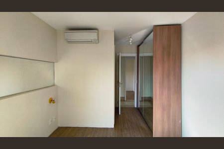 Apartamento à venda com 87m², 3 quartos e 1 vaga Apartamento à venda com 87m², 3 quartos e 1 vagaSuíte1