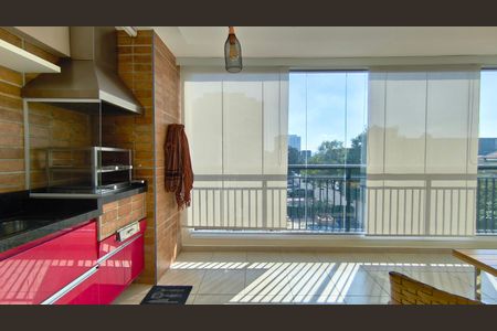 Apartamento à venda com 87m², 3 quartos e 1 vaga Apartamento à venda com 87m², 3 quartos e 1 vagaVaranda