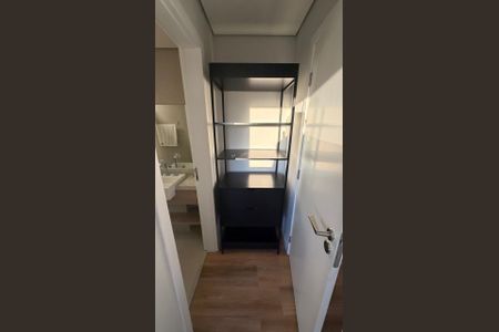 Apartamento para alugar com 142m², 2 quartos e 2 vagas Apartamento para alugar com 142m², 2 quartos e 2 vagasCorredor
