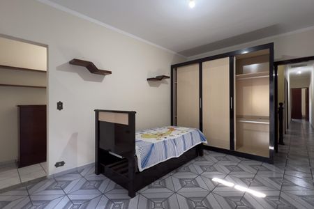 Casa para alugar com 215m², 3 quartos e 2 vagas Casa para alugar com 215m², 3 quartos e 2 vagasQuarto 2