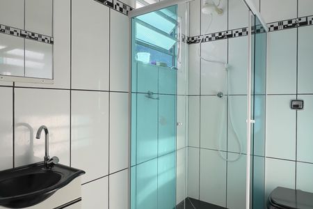 Casa para alugar com 215m², 3 quartos e 2 vagas Casa para alugar com 215m², 3 quartos e 2 vagasBanheiro da Suíte