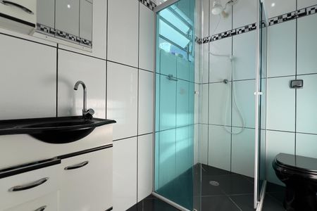 Casa para alugar com 215m², 3 quartos e 2 vagas Casa para alugar com 215m², 3 quartos e 2 vagasBanheiro da Suíte