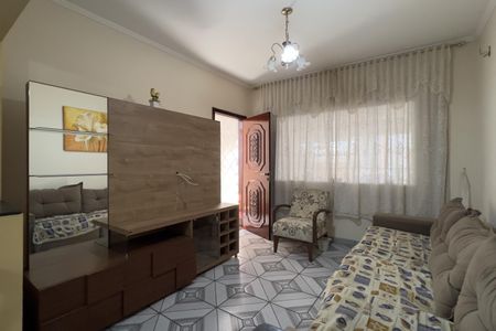 Casa para alugar com 215m², 3 quartos e 2 vagas Casa para alugar com 215m², 3 quartos e 2 vagasSala